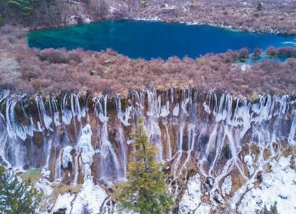 12. Jiuzhaigou