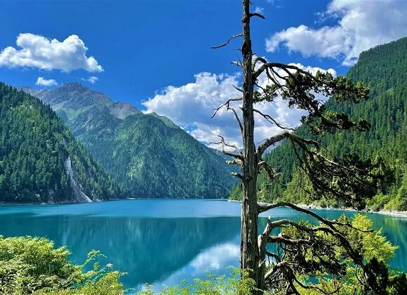 5. Jiuzhaigou