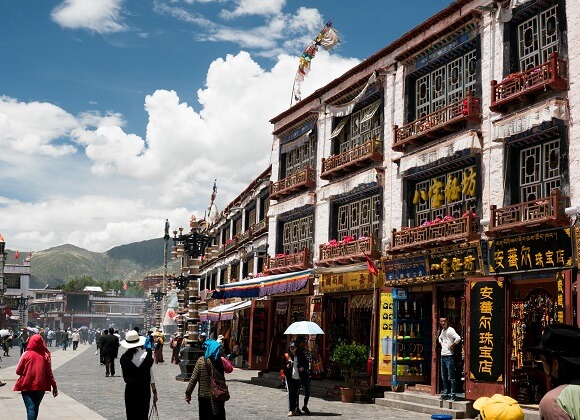 le vieux quartier de Barkhor de Lhassa